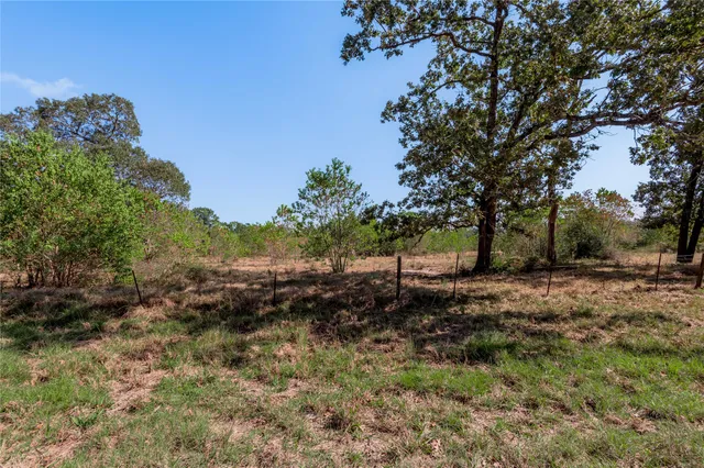 $140,920 | 1525 Odessa Drive, Trinity, TX 75862