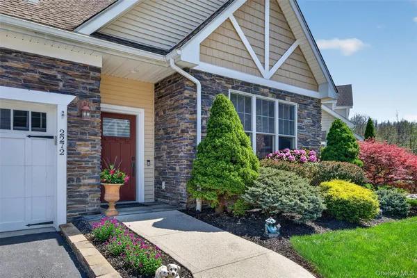 $944,500 | 2272 Dalton Drive, Cortlandt Manor, NY 10567