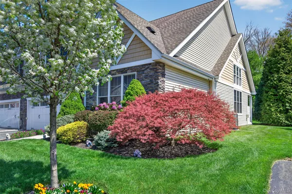 $944,500 | 2272 Dalton Drive, Cortlandt Manor, NY 10567