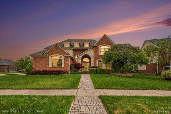 $540,000 | 21257 Gentry Drive, Macomb, MI 48044