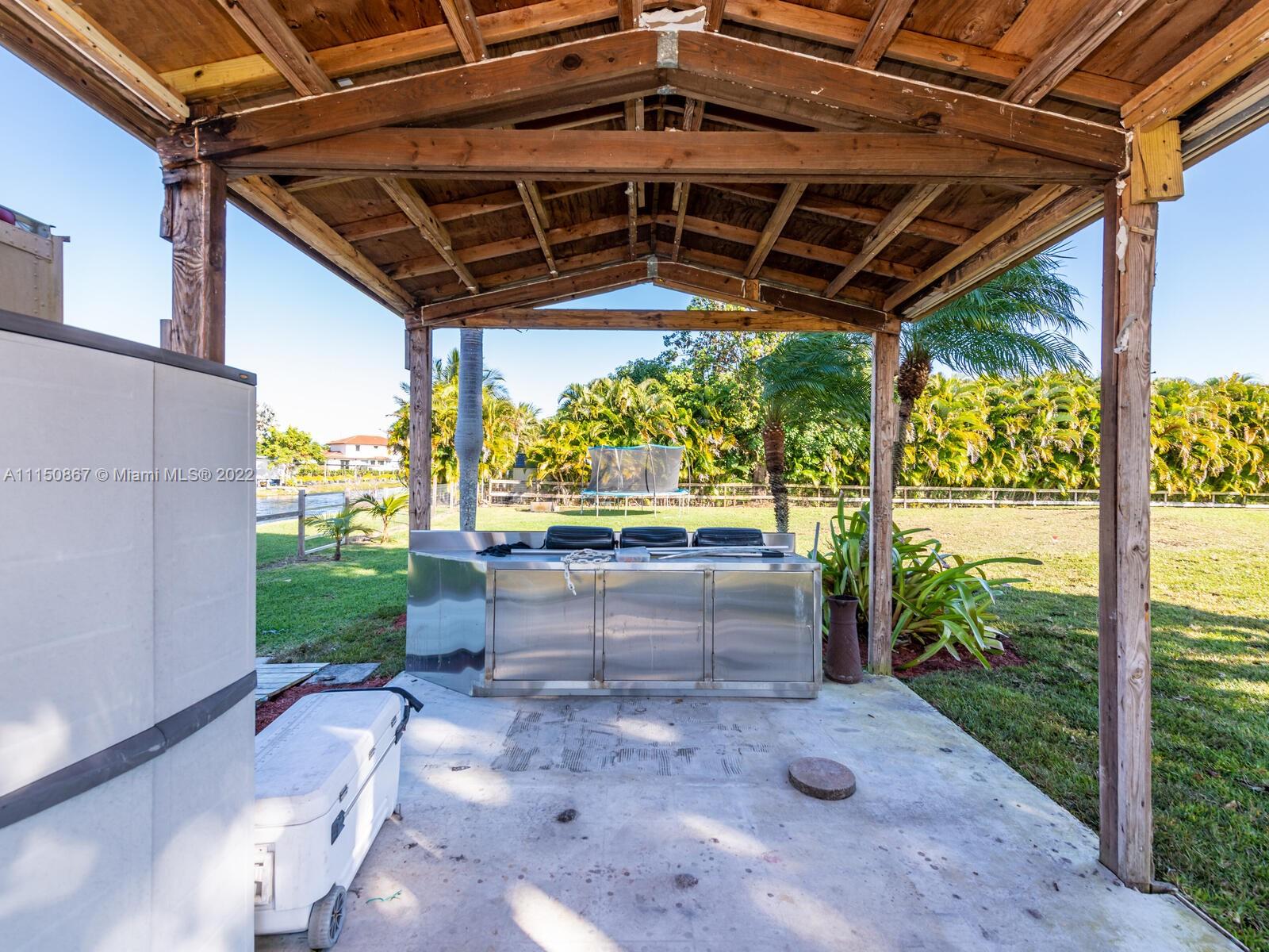 6391 Southwest 188th Avenue Southwest Ranches, FL 33332 - Photo 72 of 99 Gallery Image 72