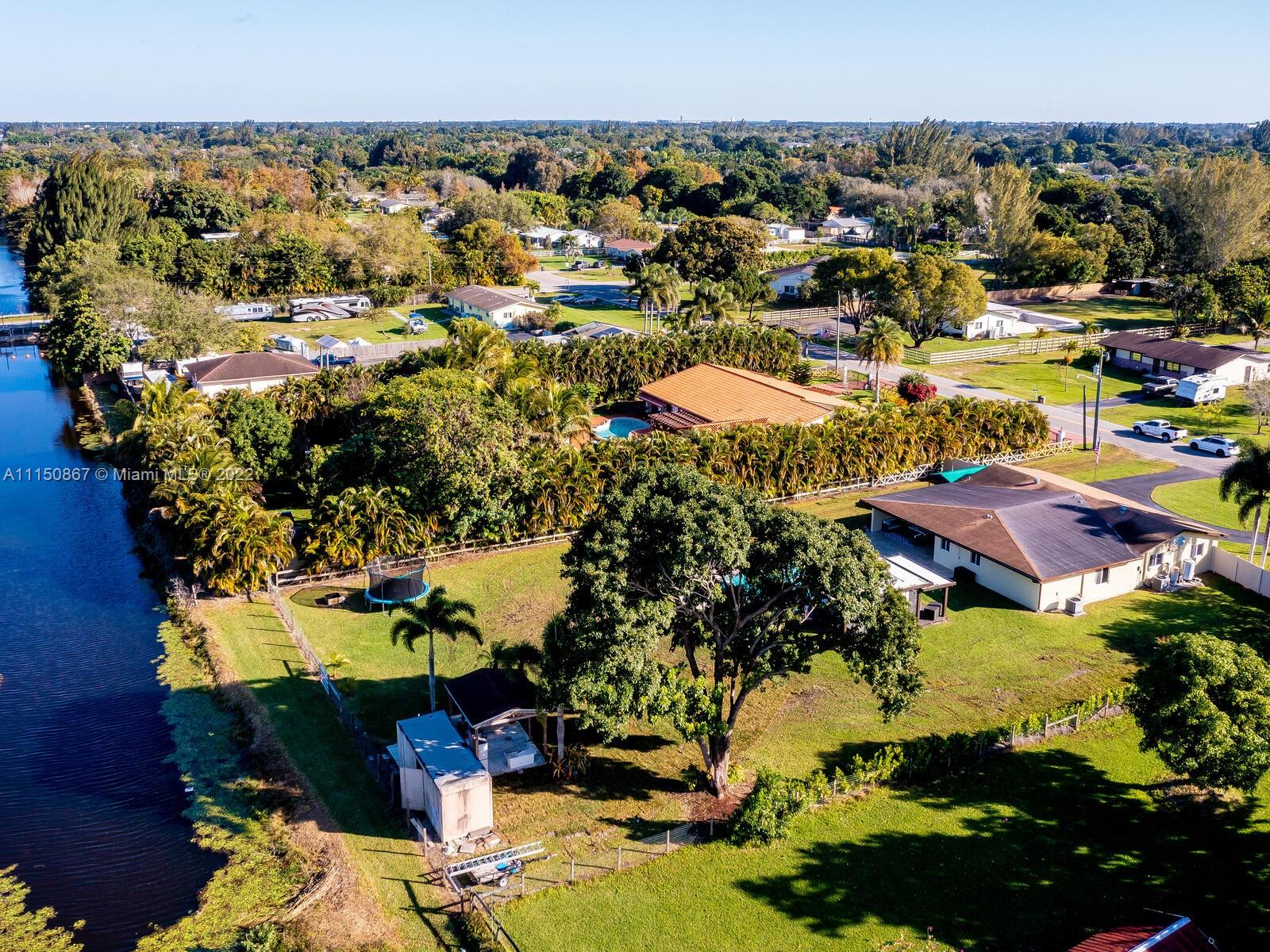 6391 Southwest 188th Avenue Southwest Ranches, FL 33332 - Photo 84 of 99 Gallery Image 84