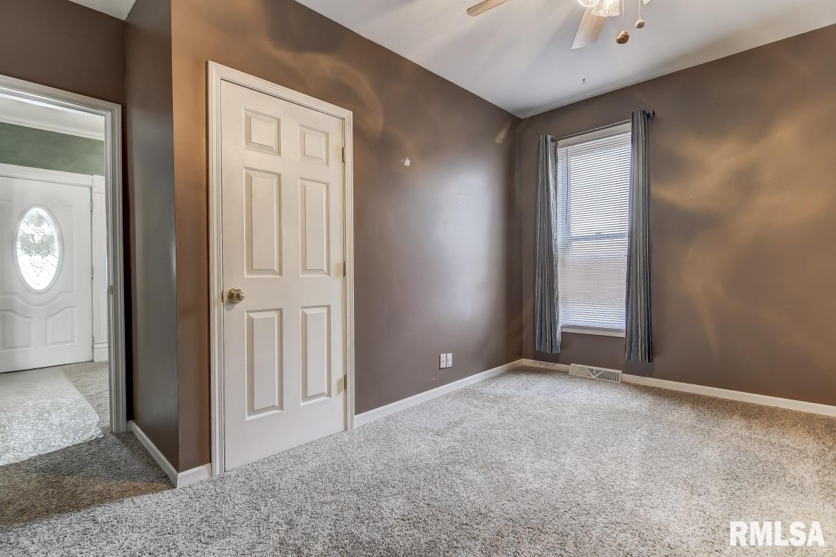 136 North State Street Springfield, IL 62702 - Photo 22 of 36