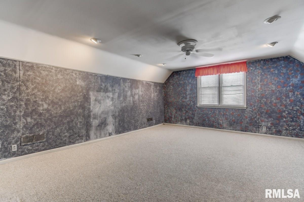 136 North State Street Springfield, IL 62702 - Photo 27 of 36