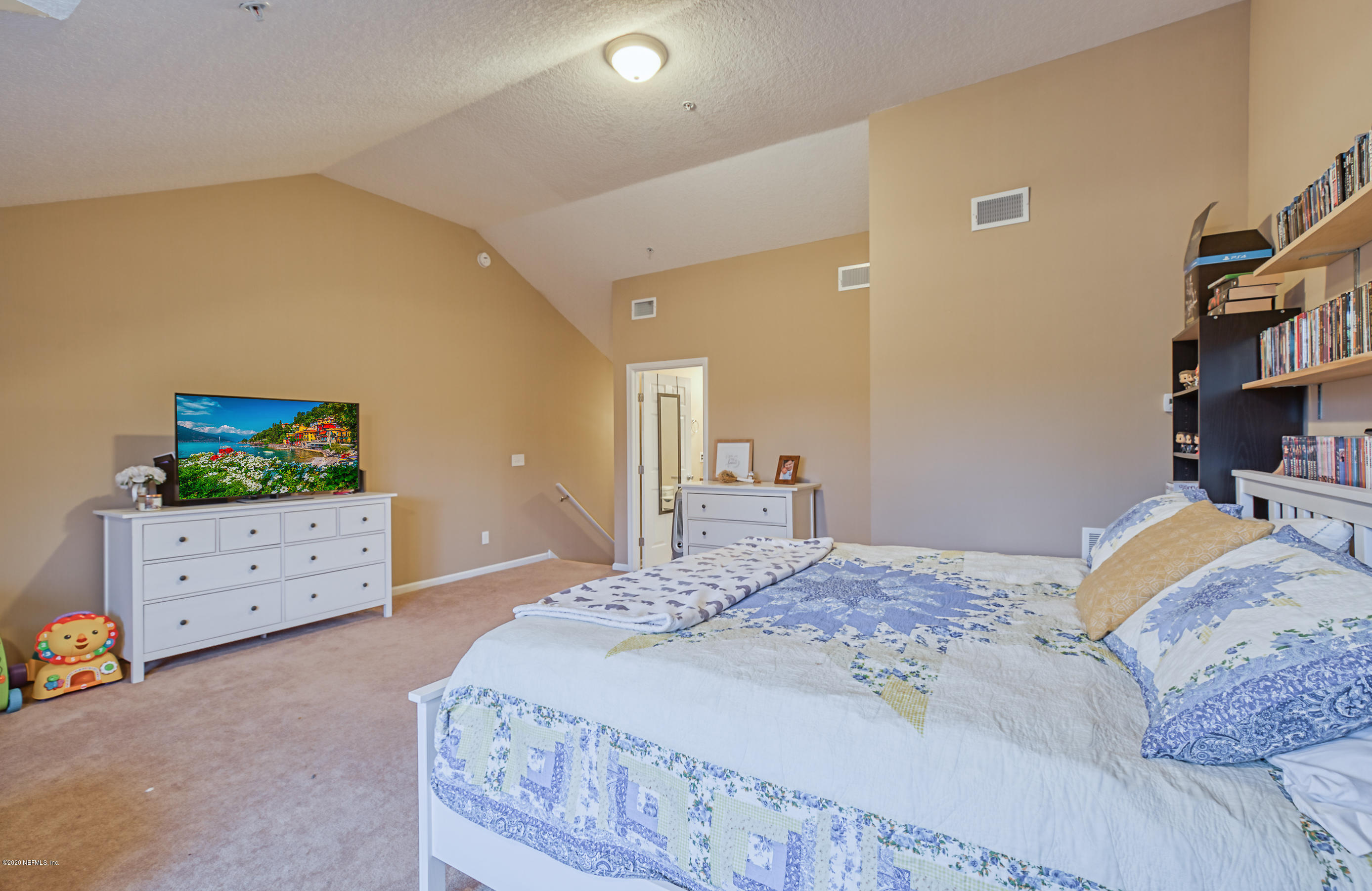 87245 Lents Road Yulee, FL 32097 - Photo 13 of 24 12