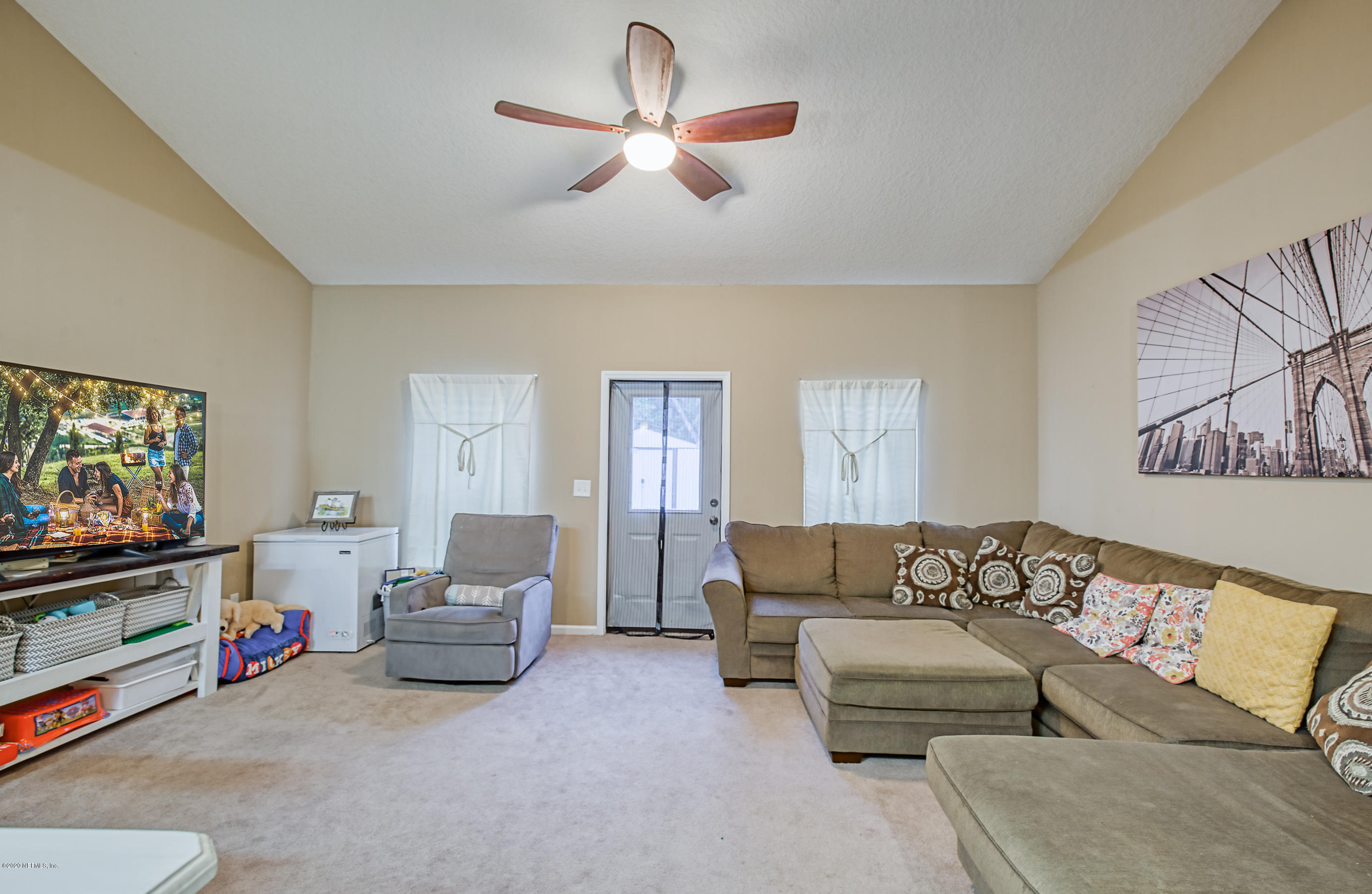 87245 Lents Road Yulee, FL 32097 - Photo 9 of 24 8