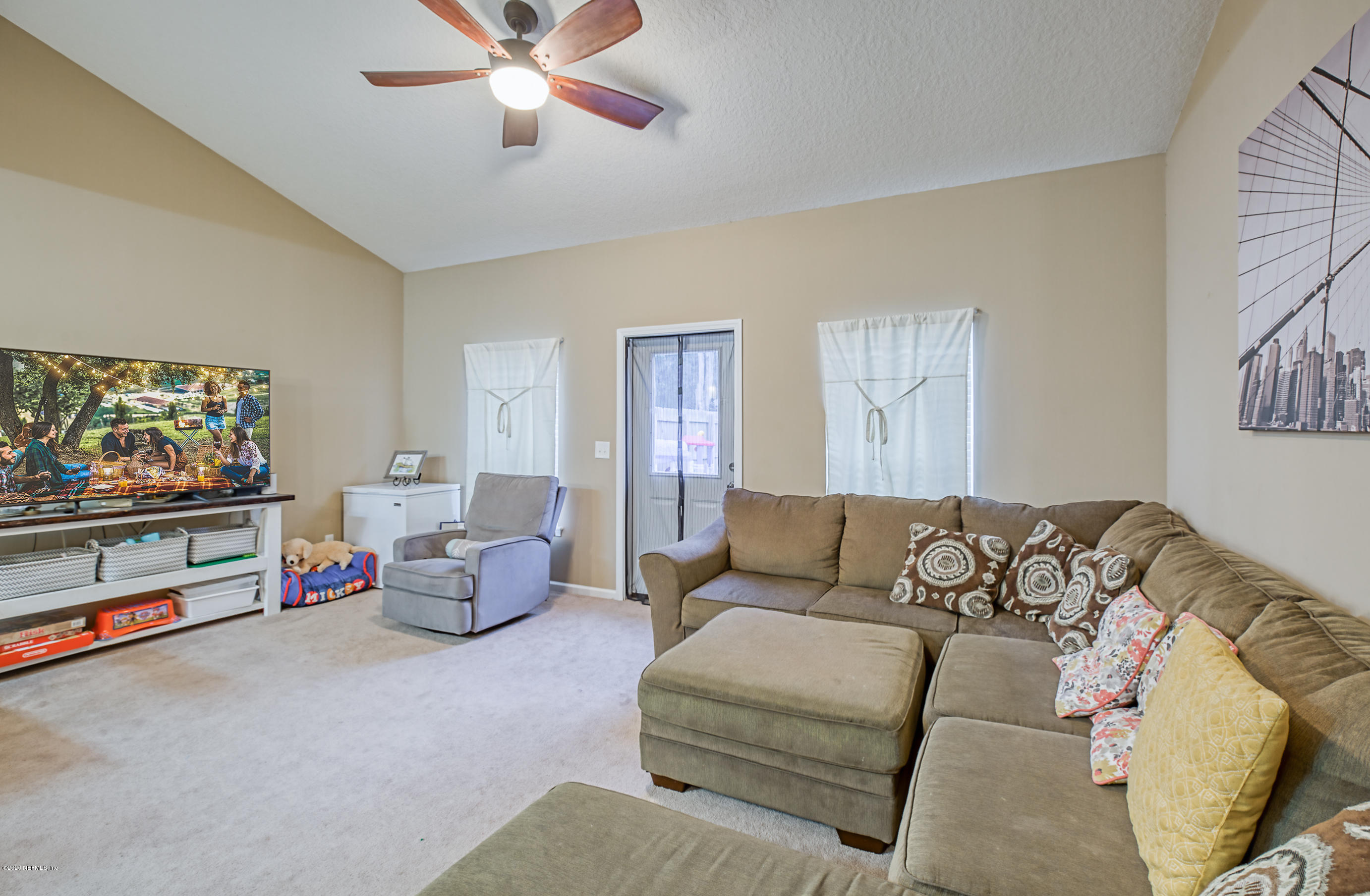 87245 Lents Road Yulee, FL 32097 - Photo 10 of 24 9