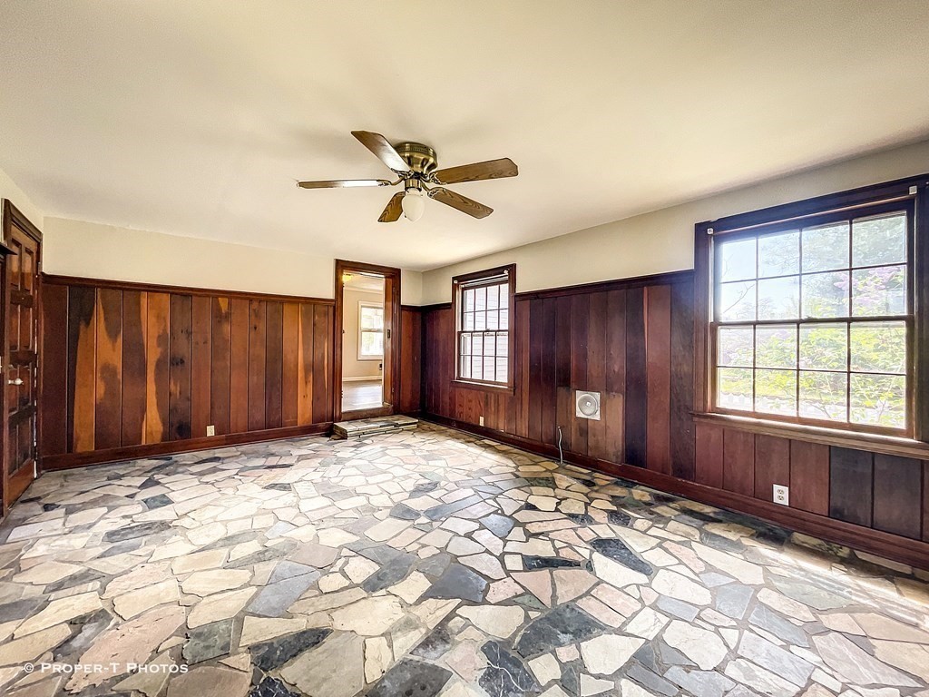 2106 Wilbraham Road Springfield, MA 01129 - Photo 28 of 41