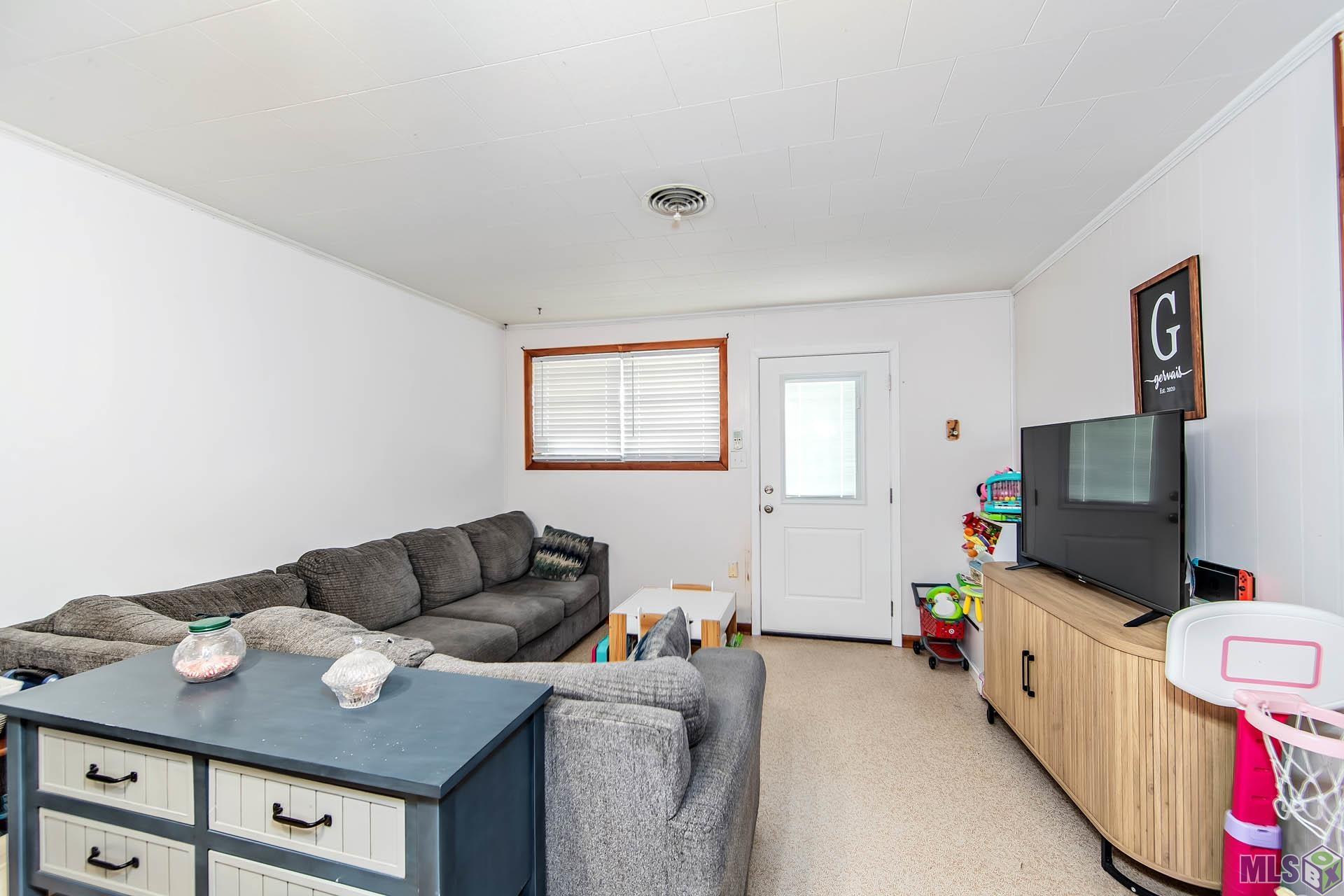 405 4 Point Drive Raceland, LA 70394 - Photo 12 of 17