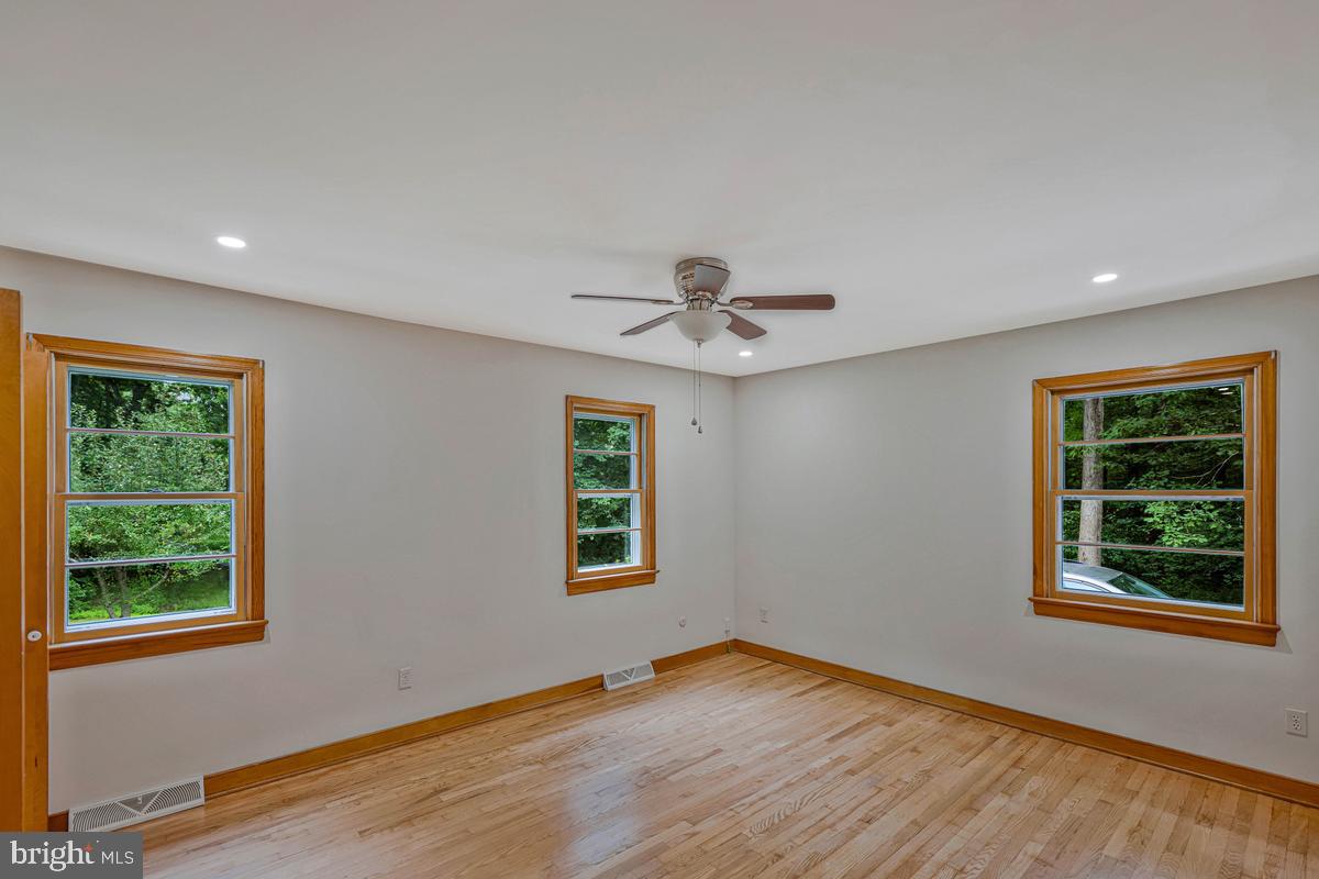 7185 Hawthorne Road La Plata, MD 20646 - Photo 6 of 59 Bright and airy room with nature views.