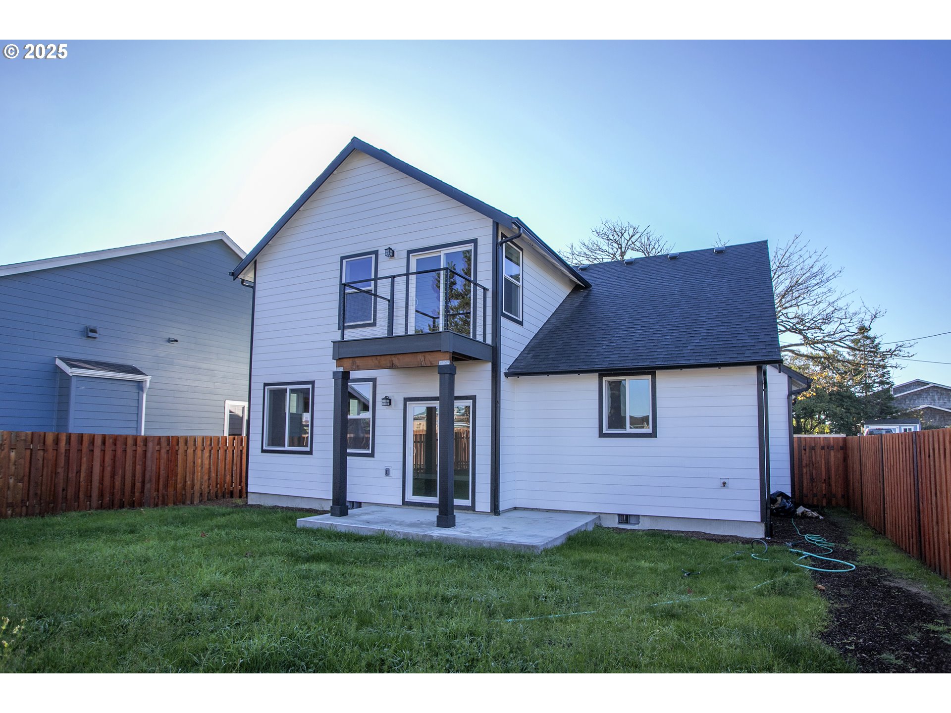 790 17th Avenue Seaside, OR 97138 - Photo 24 of 29 a view of a house with a yard