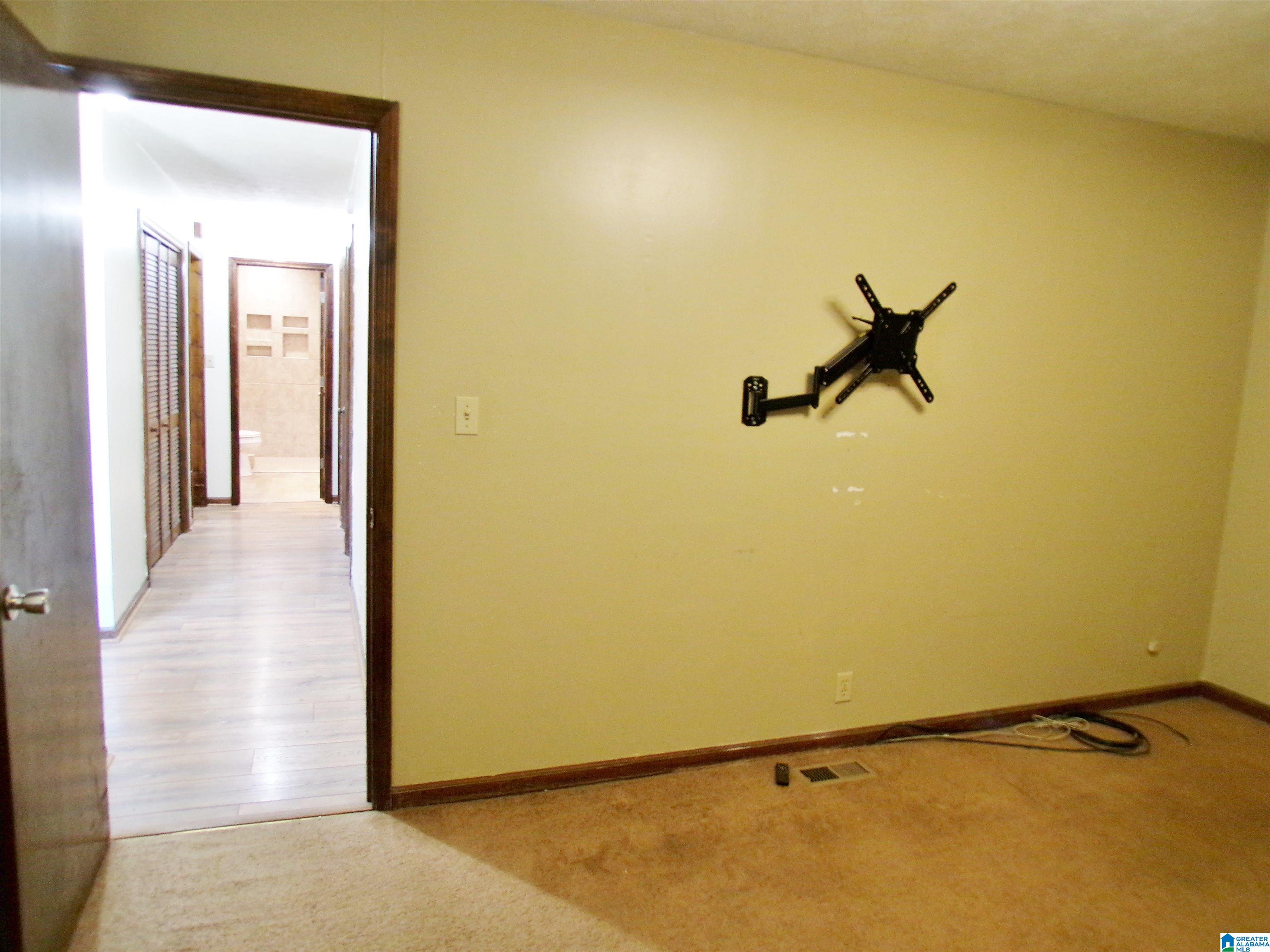 1707 Roundhill Road Weaver, AL 36277 - Photo 38 of 78