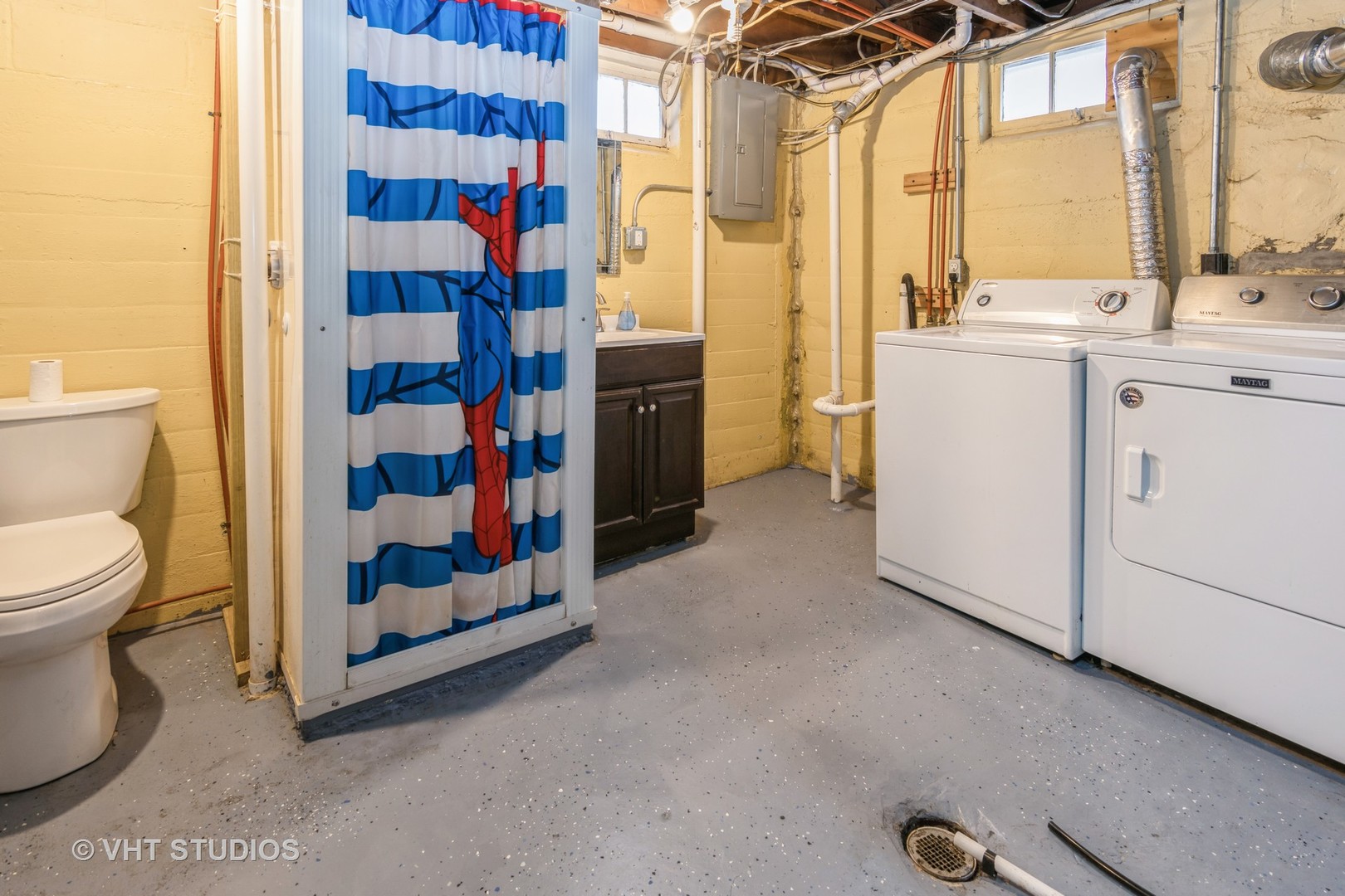 1116 Sycamore Road DeKalb, IL 60115 - Photo 10 of 10 a utility room with dryer and washer