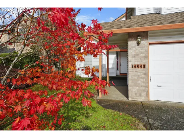 $579,500 | 16045 Southwest Red Clover Lane, Sherwood, OR 97140