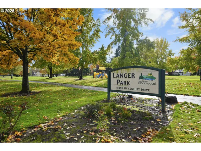 $579,500 | 16045 Southwest Red Clover Lane, Sherwood, OR 97140