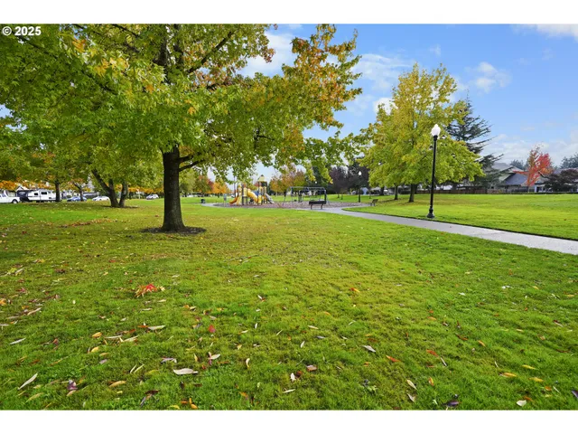 $579,500 | 16045 Southwest Red Clover Lane, Sherwood, OR 97140