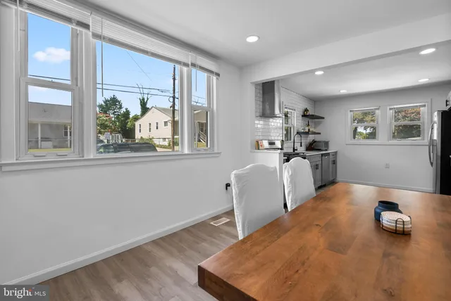 $429,900 | 4000 Lawrence Street, Brentwood, MD 20722