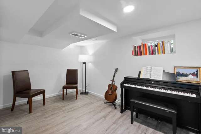 $429,900 | 4000 Lawrence Street, Brentwood, MD 20722