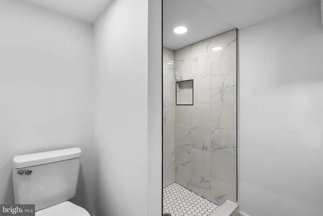 $429,900 | 4000 Lawrence Street, Brentwood, MD 20722