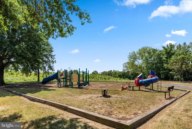 $429,900 | 4000 Lawrence Street, Brentwood, MD 20722