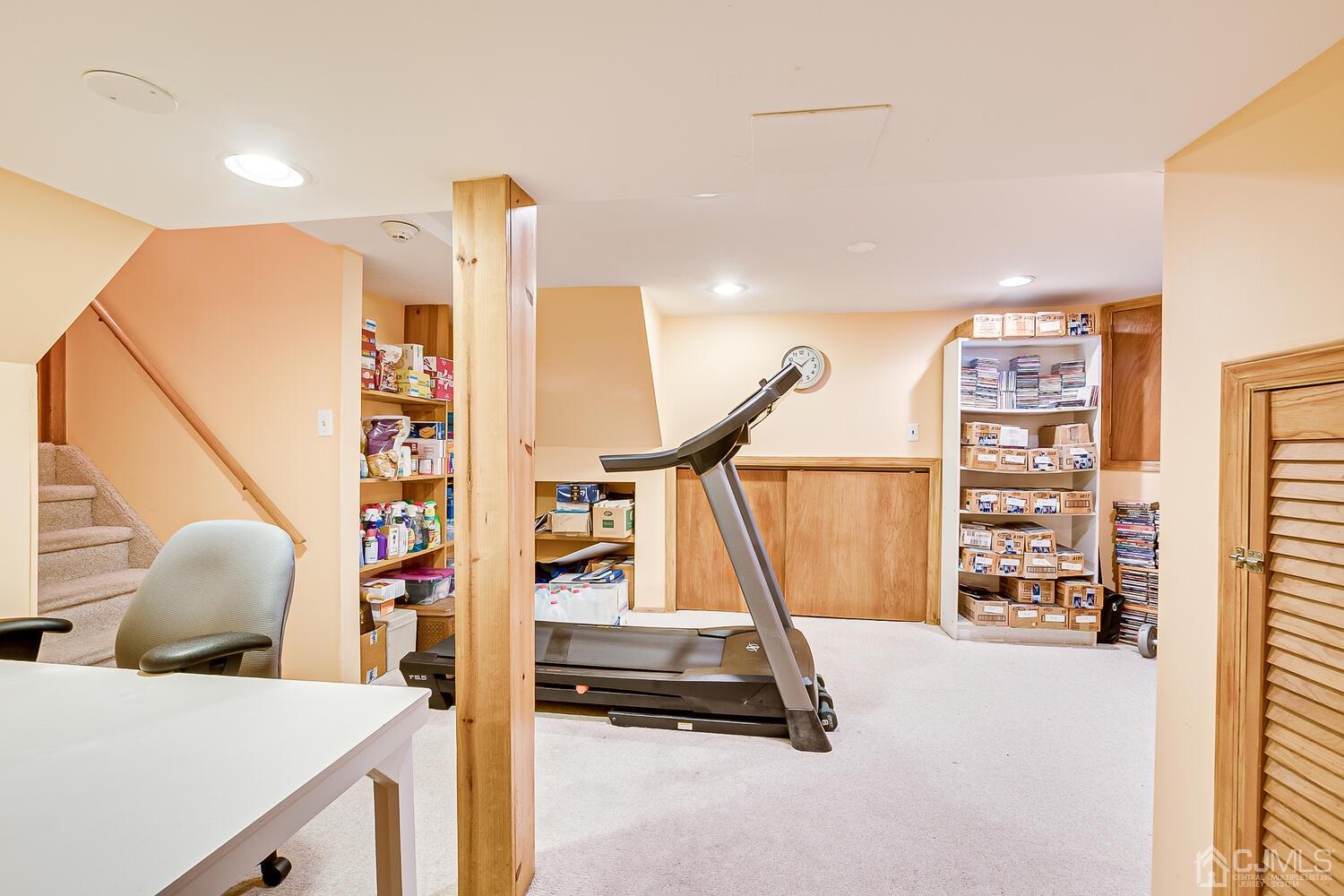 40 Buck Road East Brunswick, NJ 08816 - Photo 27 of 27 Gallery Image 27