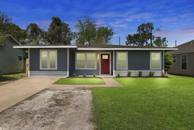 front view of house with a yard