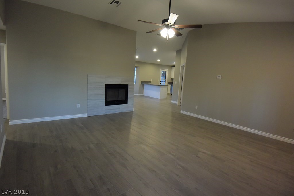 5065 West Desert Inn Road Las Vegas, NV 89146 - Photo 8 of 32