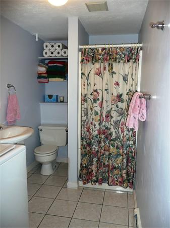 12 Warwick Road Franklin, MA 02038 - Photo 16 of 21 Gallery Image 16