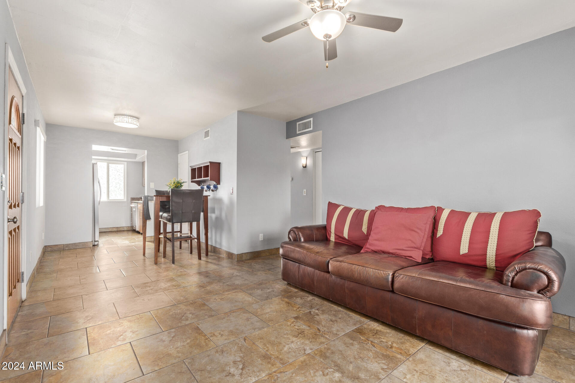 5301 West Hearn Road Glendale, AZ 85306 - Photo 13 of 34 14 Hearn 5301