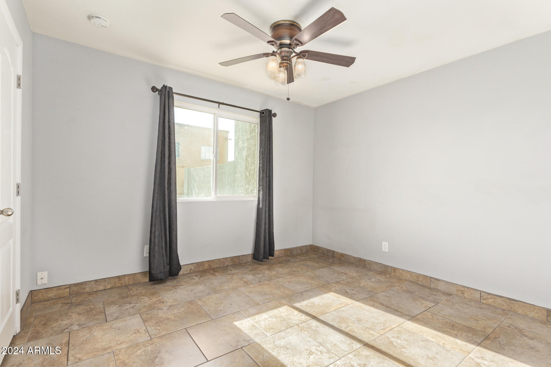 5301 West Hearn Road Glendale, AZ 85306 - Photo 27 of 34 27 Hearn 5301