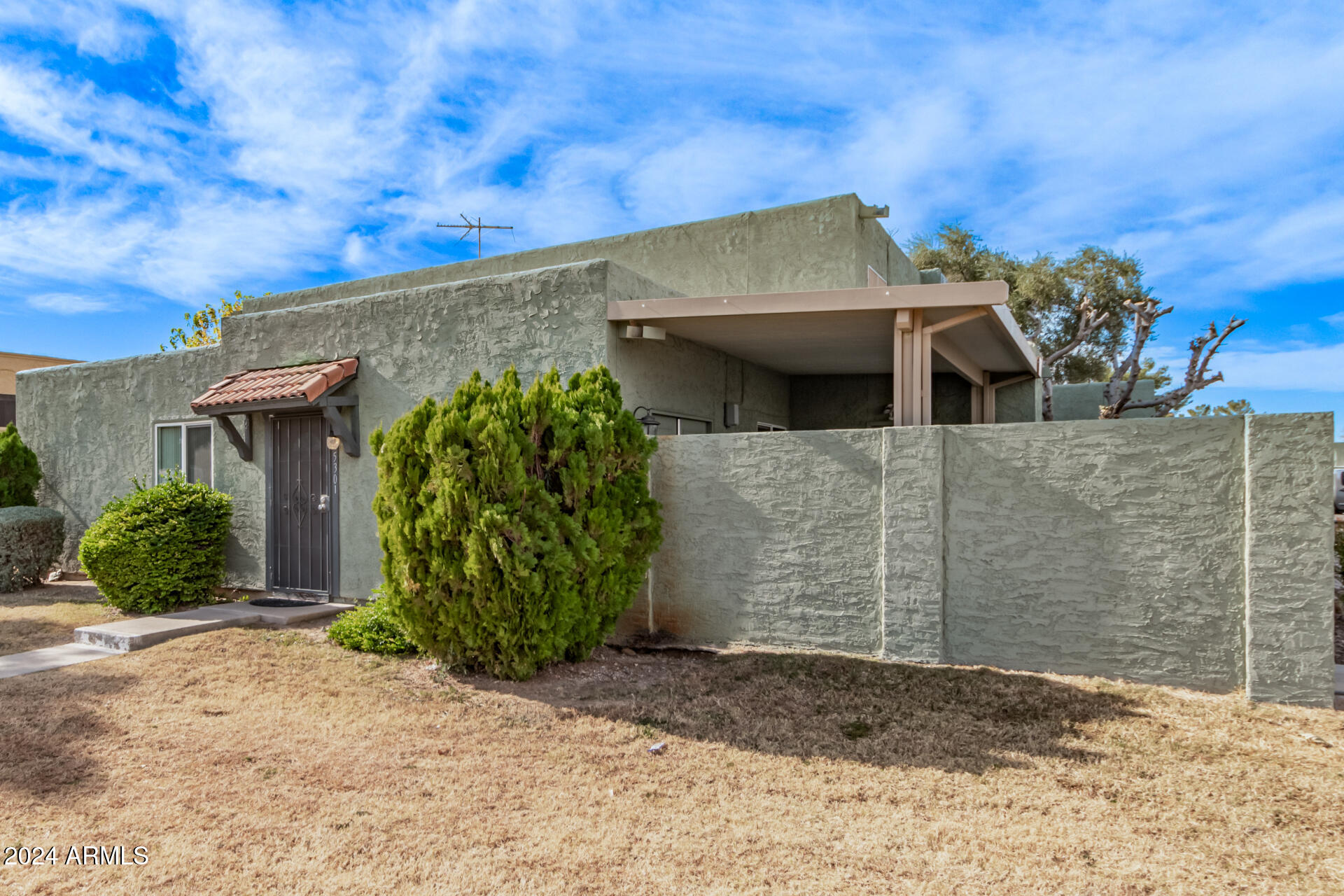 5301 West Hearn Road Glendale, AZ 85306 - Photo 5 of 34 05 Hearn 5301