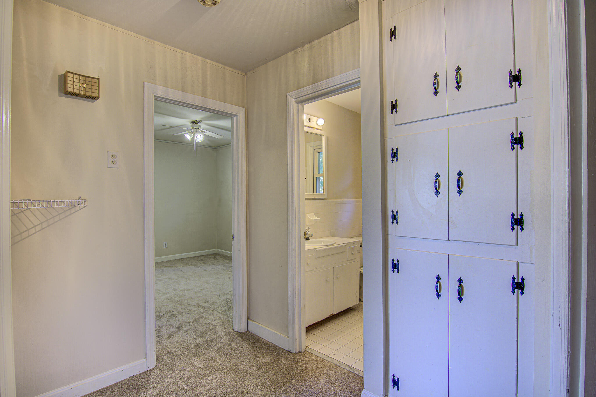 2426 Peach Orchard Road Sumter, SC 29154 - Photo 8 of 27 1-11