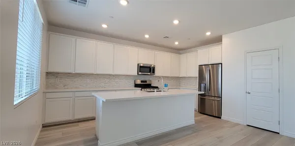 $2,595 | 3734 Rosy Carina Place, Henderson, NV 89052