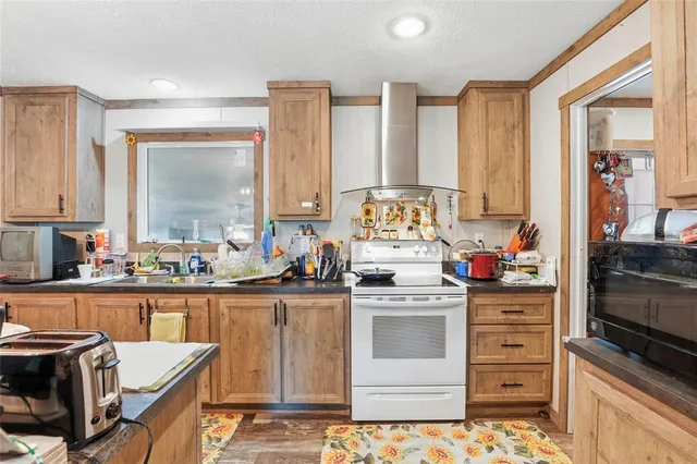 $249,999 | 768 Southwest Troy Street, Lake City, FL 32024