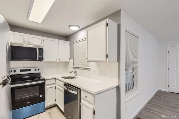 $170,000 | 932 South Dearborn Way, Unit 8, Aurora, CO 80012