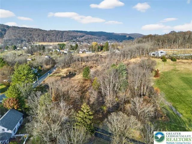 $449,900 | 2804 Highway 212, Coopersburg, PA 18036