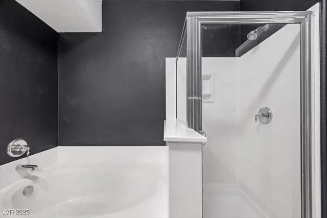 $325,000 | 3975 North Hualapai Way, Unit 246, Las Vegas, NV 89129