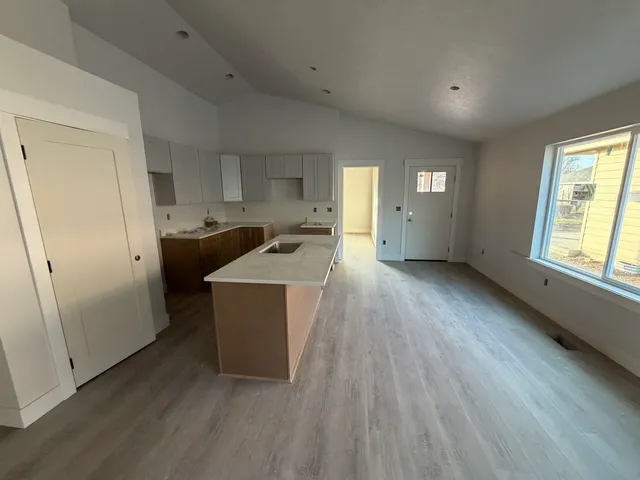 $439,900 | 2105 North Sipple Road, Spokane Valley, WA 99212