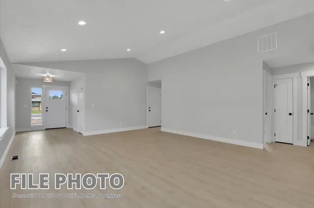 $439,900 | 2105 North Sipple Road, Spokane Valley, WA 99212