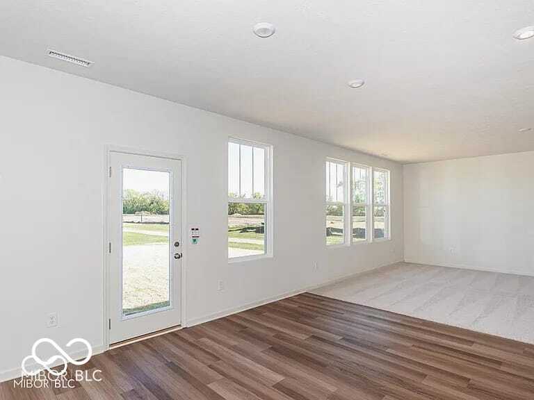 3429 Preakness Street Whitestown, IN 46075 - Photo 2 of 31