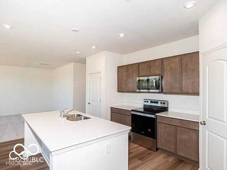 3429 Preakness Street Whitestown, IN 46075 - Photo 5 of 31