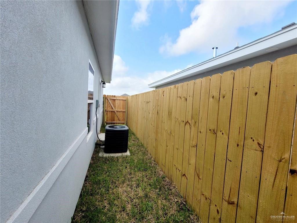 2109 Stauffer Street, Unit 4 Weslaco, TX 78596 - Photo 11 of 14 a view of a porch