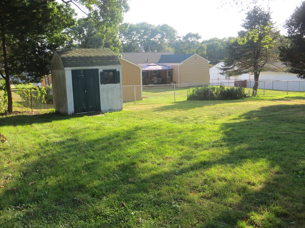 135 Hambly Road Tiverton, RI 02878 - Photo 17 of 17