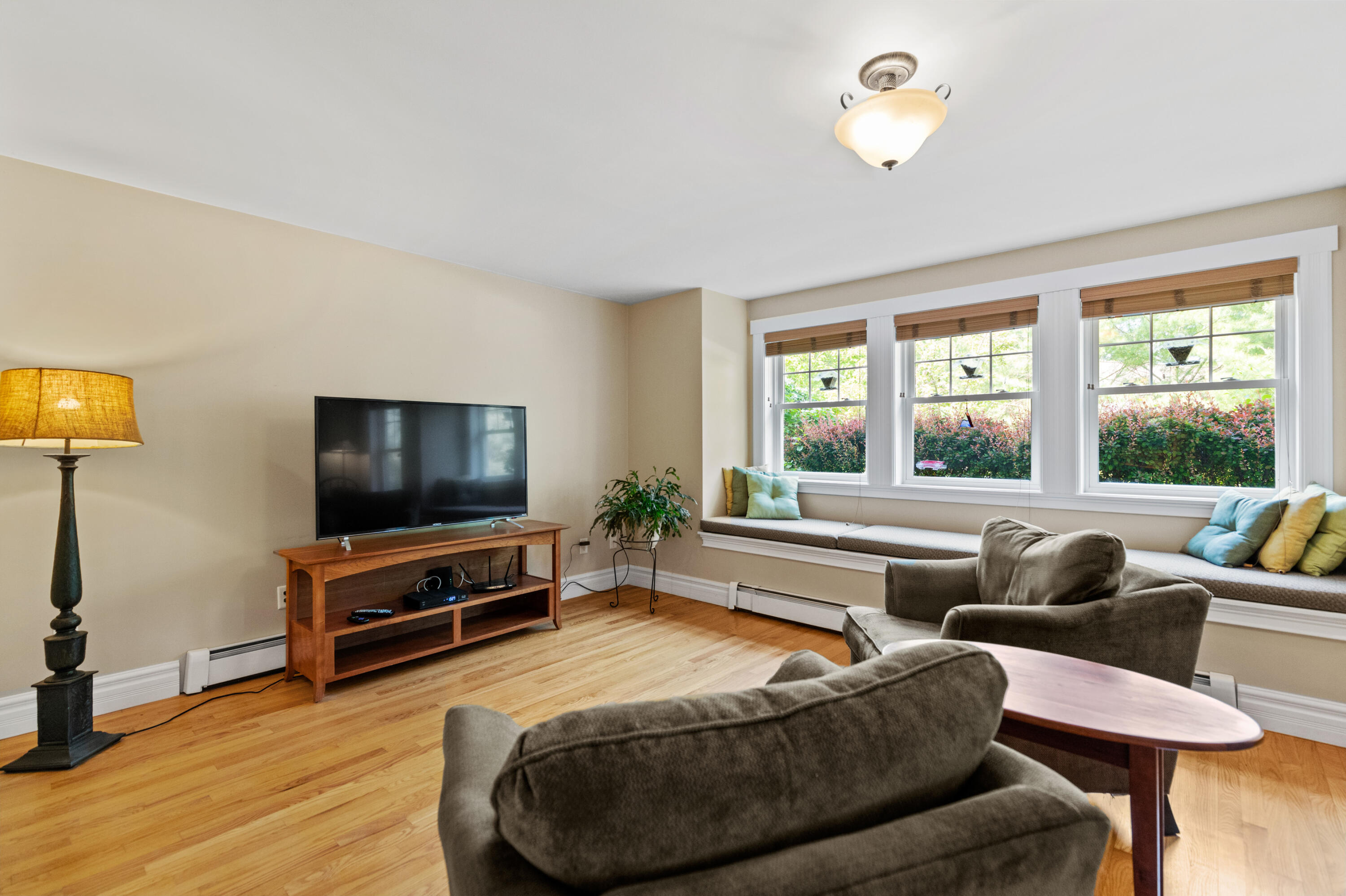 5 Westvale Road, Unit A Kennebunkport, ME 04046 - Photo 12 of 39 5Westvale#AKennebunkport_005