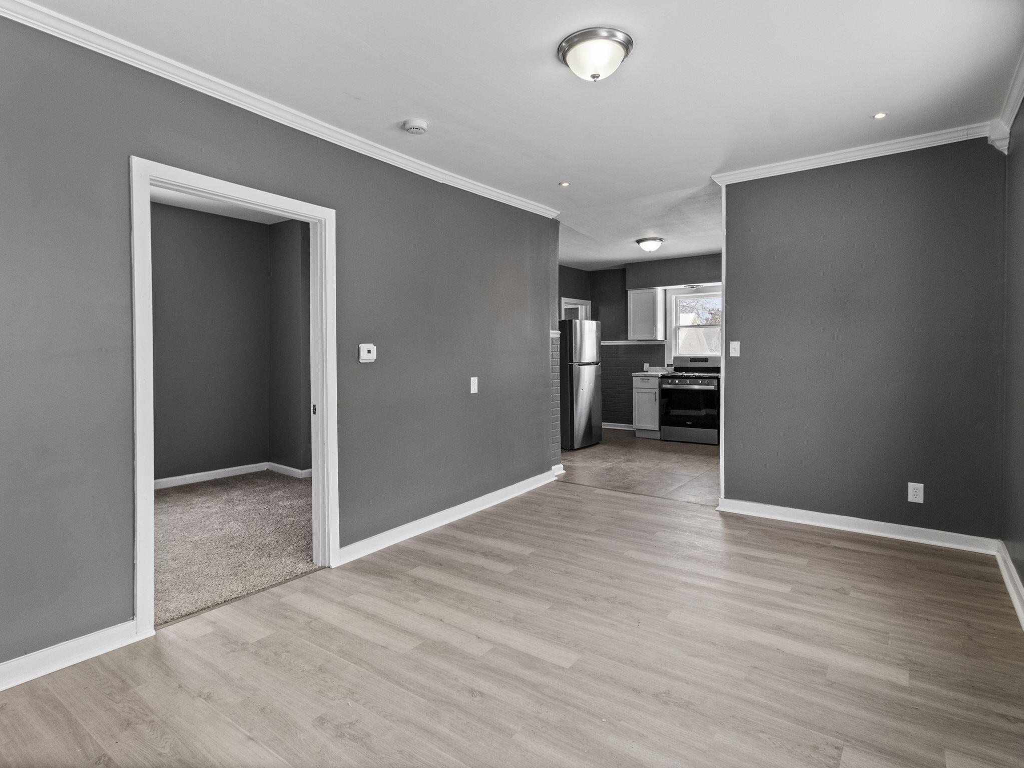 2558 North 24th Street Milwaukee, WI 53206 - Photo 17 of 33 15-web-or-mls-IMG_2817