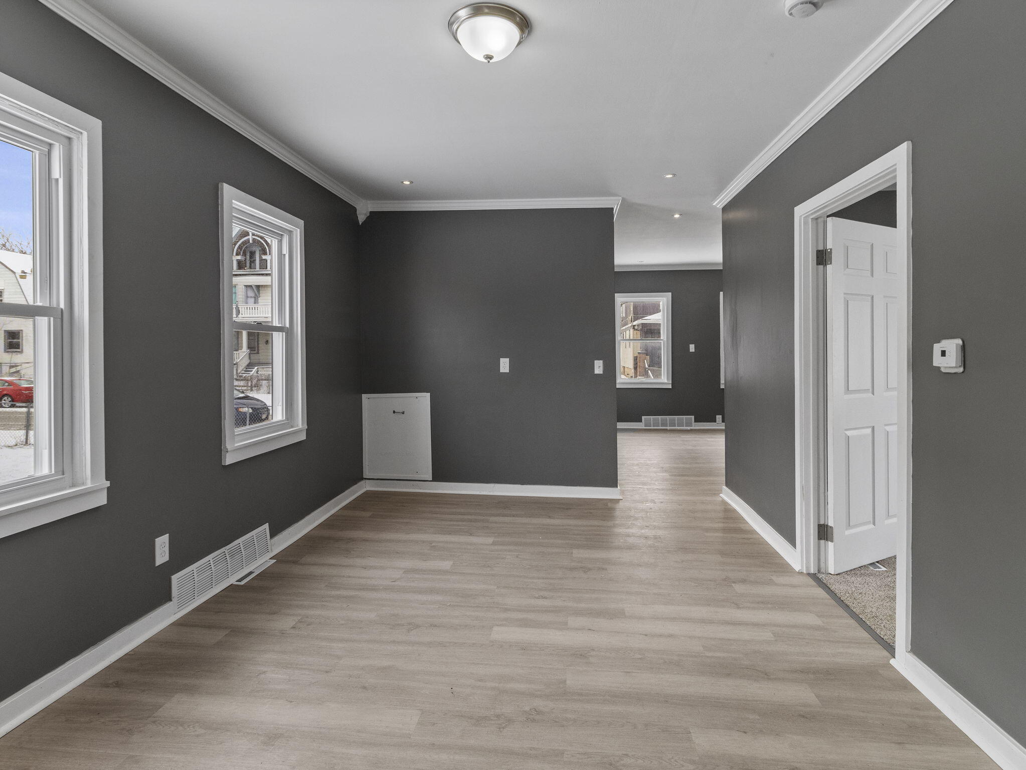 2558 North 24th Street Milwaukee, WI 53206 - Photo 9 of 33 13-web-or-mls-IMG_2811