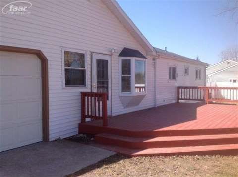 9228 Silver Lake Road Linden, MI 48451 - Photo 20 of 28 20396513-19.JPG