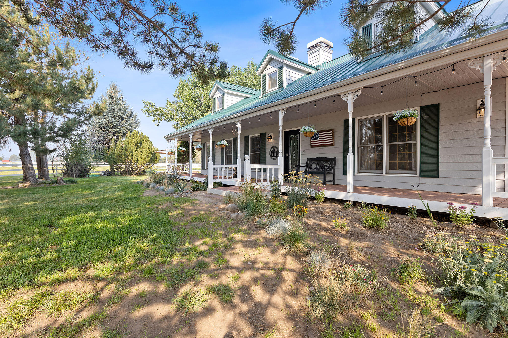 65160 Highland Road Bend, OR 97703 - Photo 3 of 41 090A4693