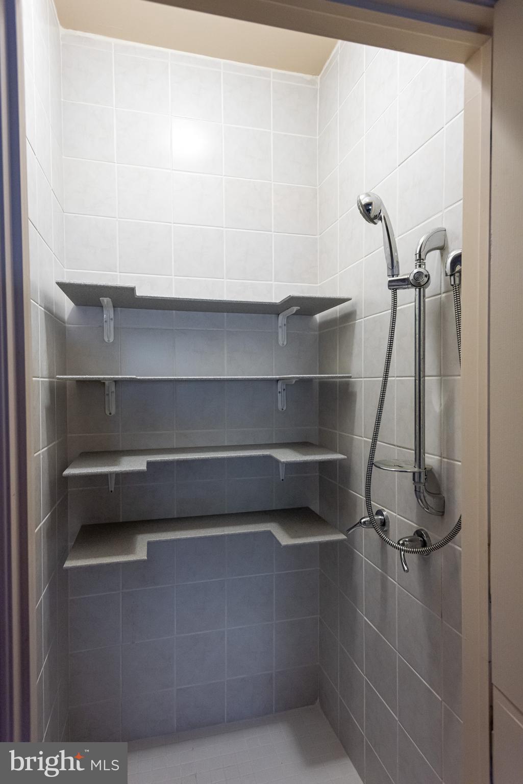 813 Cedar Grove Road Broomall, PA 19008 - Photo 23 of 52