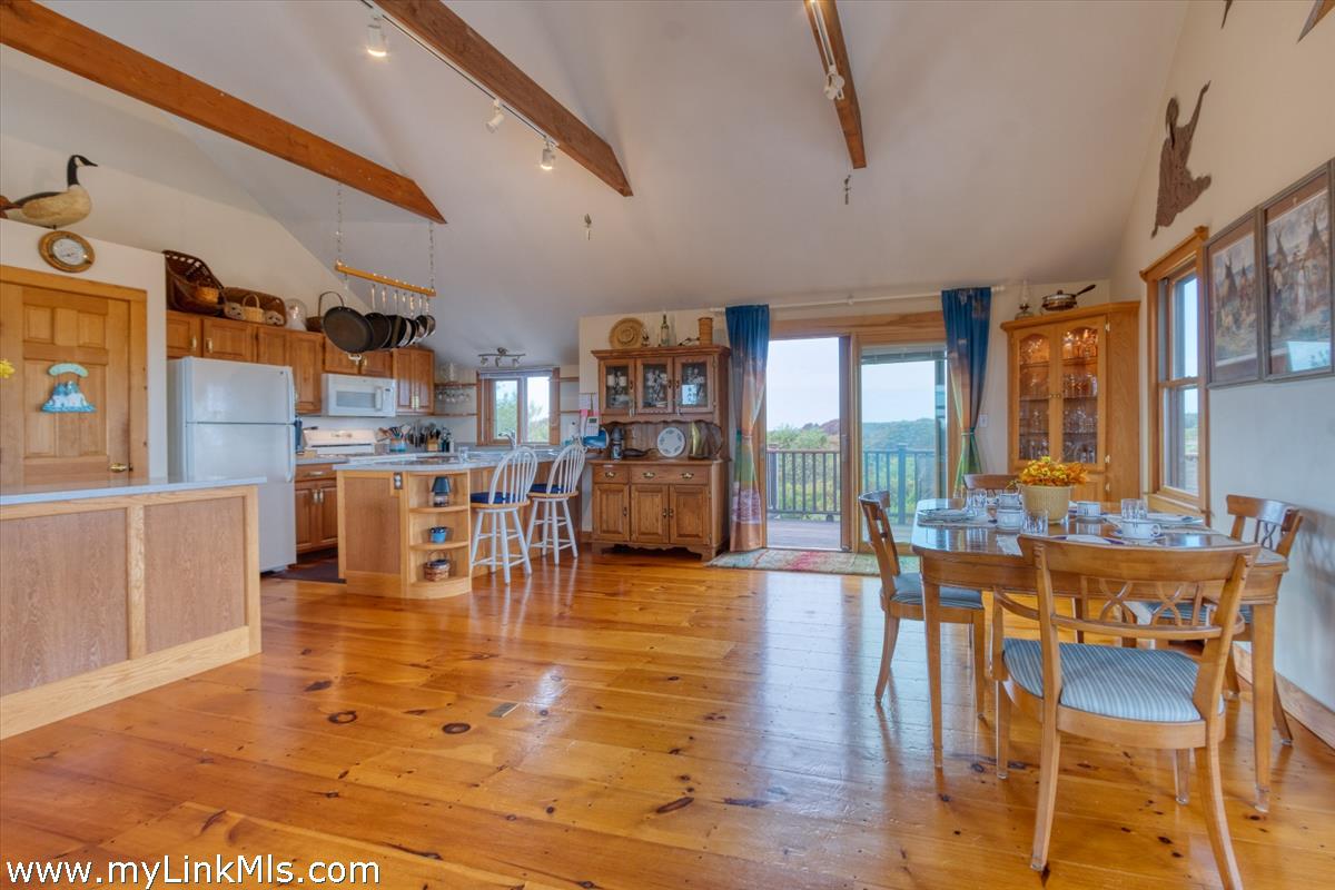 197 A Madaket Road Nantucket, MA 02554 - Photo 4 of 15 Gallery Image 4